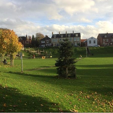 York City Homestays Bagian luar foto